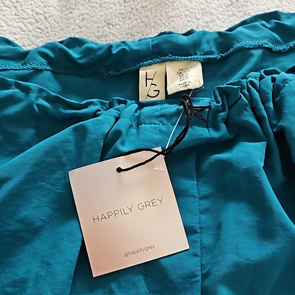 COPY - Happily Grey Teal Blue Shorts with elastic waist Size Medium NWT
